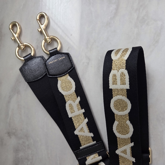 Marc Jacobs Black and Gold Strap - Picture 3 of 6
